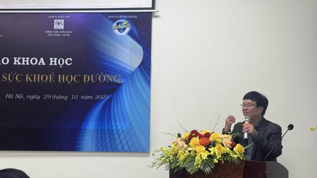 Dinh dưỡng với sức khoẻ học đường: Tăng thể chất và trí lực trẻ em