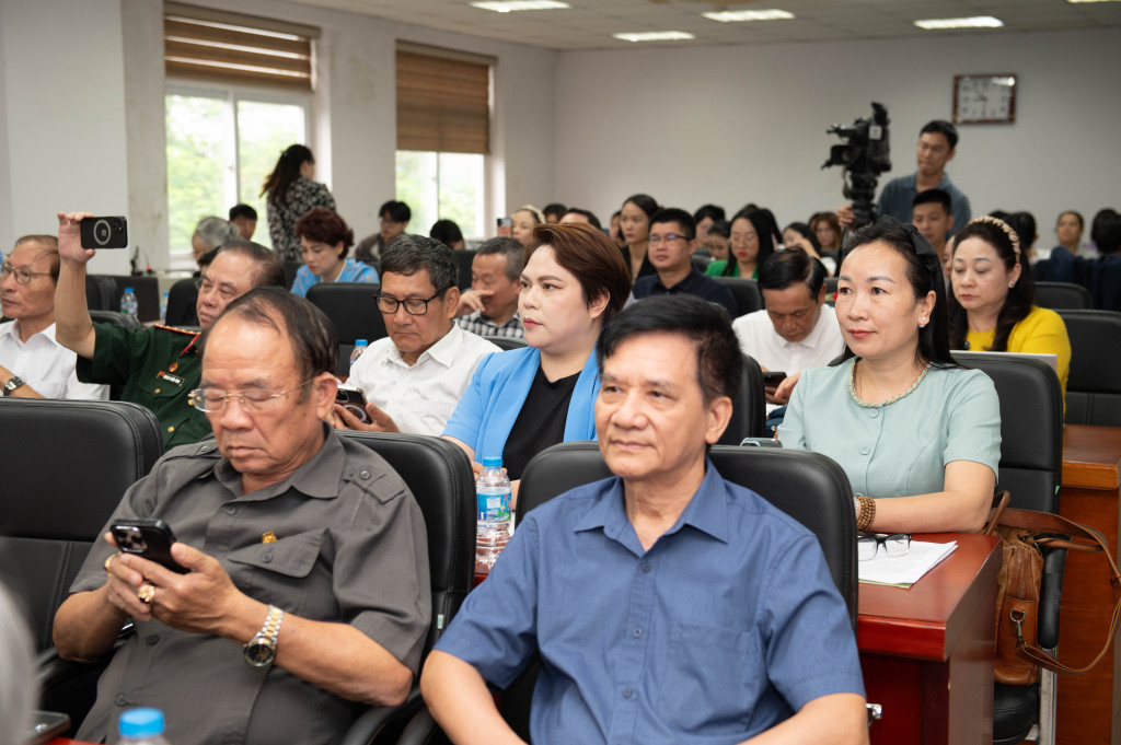 Khai mạc Tọa đàm Khoa học “Chăm sóc sức khỏe cộng đồng vì một Việt Nam khỏe mạnh”